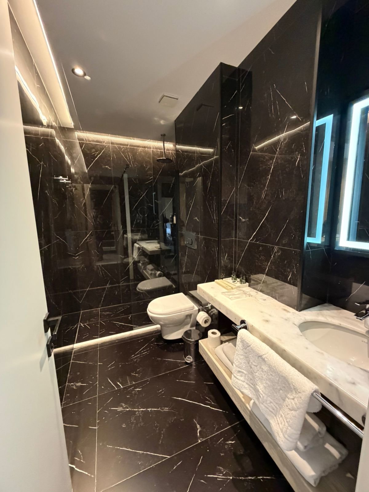 Grand Bellagio Hotel & Casino Batumi & Spa